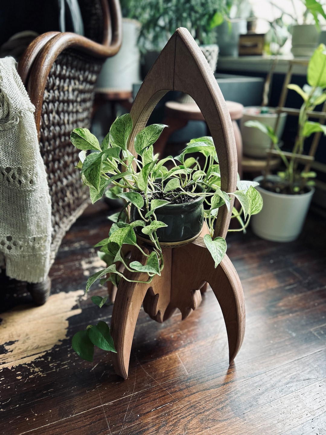 Rocket Stand, Plant Stand, Wood Plant, Boys Room, Plant Decor, Man