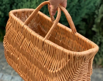 Handwoven Willow Wicker Basket: Large Picnic Shopping Bag