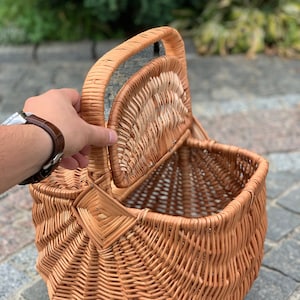 Picnic Wicker Basket, Traditional Woven Basket, Handmade Wicker Basket, Oval Willow Basket Grocery, Market Basket, Wicker picnic Basket