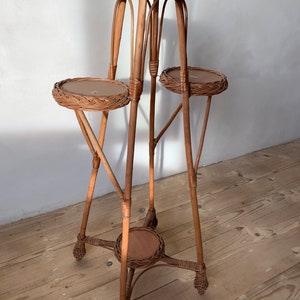 Wicker plant stand, rattan 4 tier plant shelf, indoor boho plant holder, corner plant shelf