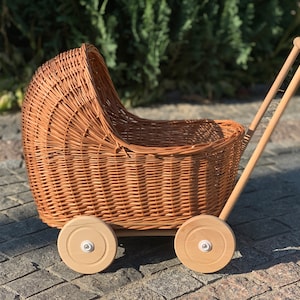 Wicker Baby Carriage, Doll Stroller, Doll Pram, Wicker Doll Stroller, Wicker Doll Pram, Wicker Willow Doll Stroller