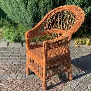 Handcrafted Wicker Chair for Children: Cozy Kids Armchair