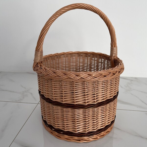 thumbnail interactive-video image 1 of Handwoven Market Basket With Handle - Woven Picnic & Shopping Basket 1 of 9