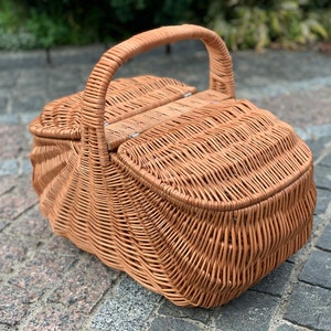 Handmade Willow Wicker Picnic Basket with Top Handle