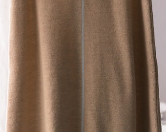SKIRT M SIZE
