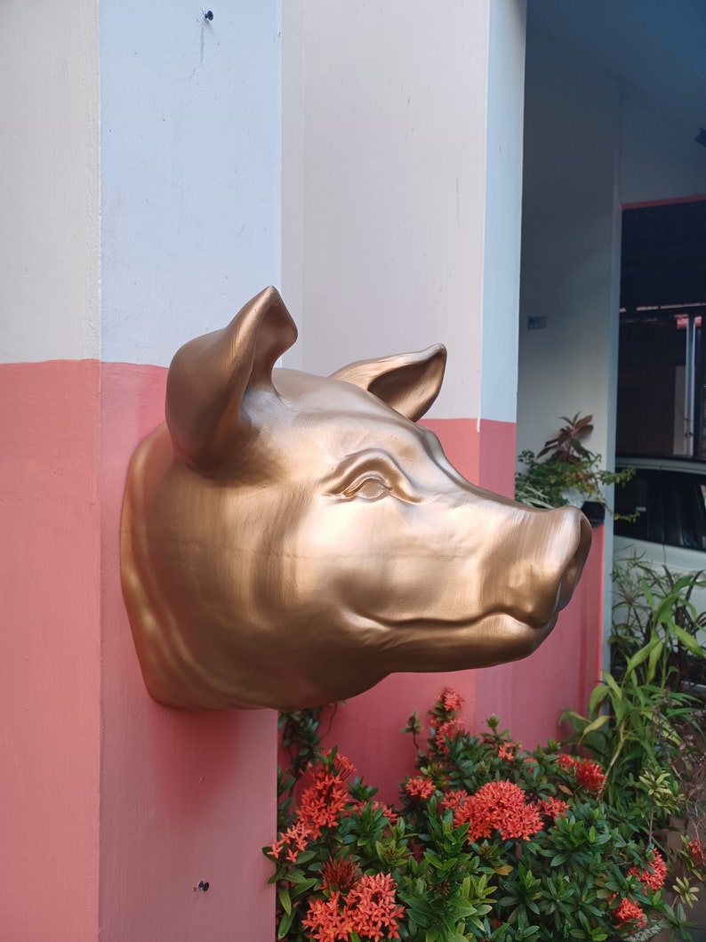 AspireTree Pig Head Wall Mount - Thumbnail 3