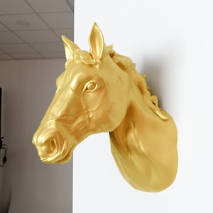 Cabeza de caballo con melena, decoración moderna de cabeza de caballo detallada grande montada en la pared, decoración del hogar, hogar y vida, decoración de pared, cabeza de caballo, tapices de pared,