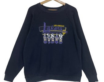 Kies!! Vintage jaren '80 NBA Los Angleles Lakers Made in USA Crewneck Sweatshirt Los Angleles Basketball Lakers Crewneck Sweatshirt Maat M