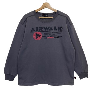 PICK!! Vintage 90’s Airwalk Big Logo Crewneck Sweatshirt Airwalk Sweater Airwalk Spellout Pullover Sweatshirt Size M