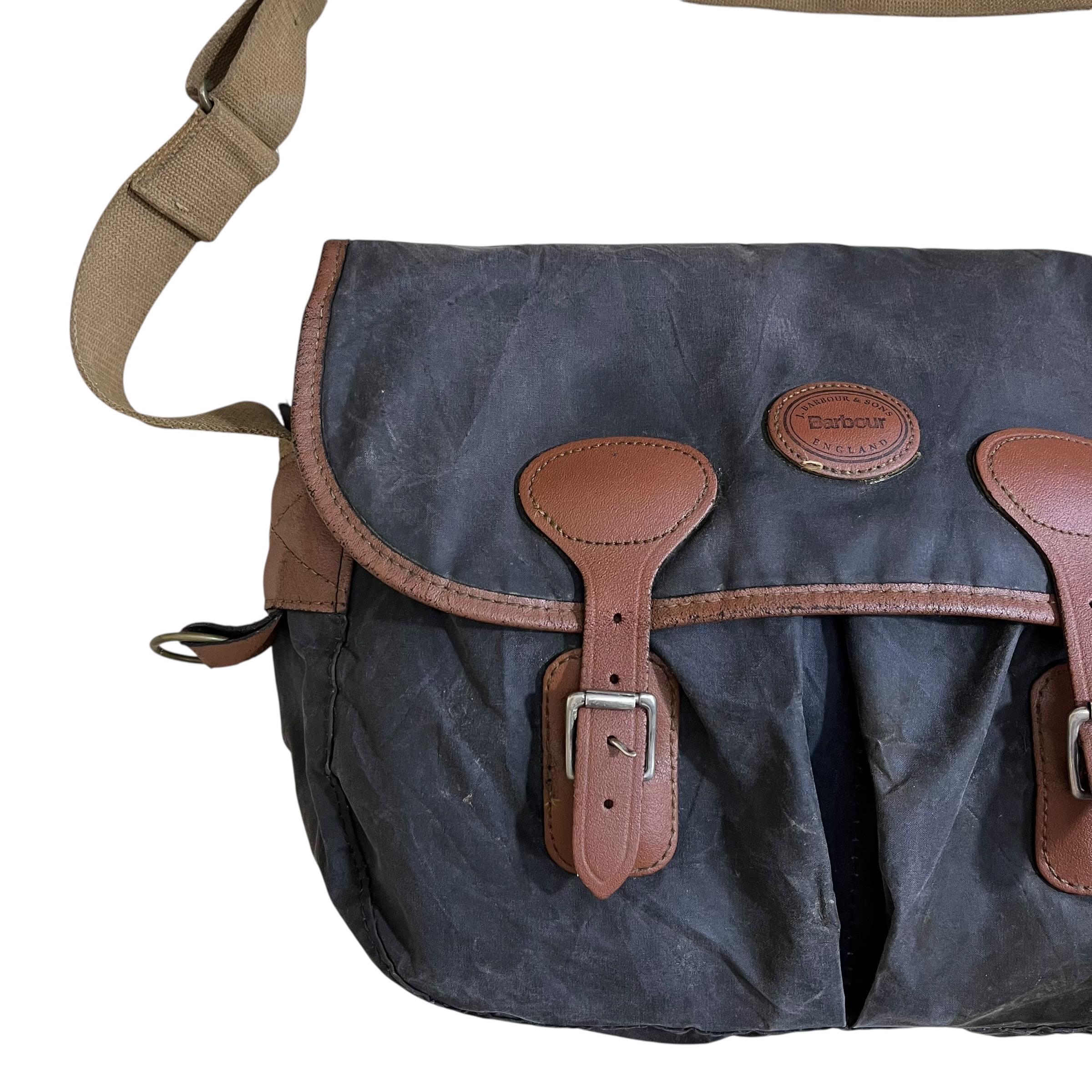 Barbour フィッシングバッグ ショルダーバッグ90s ICONIC!! Vintage 90s Barbour Wax Leather Shoulder Bag Hunting