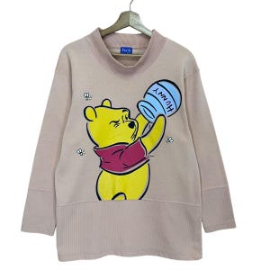 Pick!! Winnie The Pooh Crewneck Sweatshirt Winnie Pooh Sweater Winnie Pooh Big Logo Printed Crewneck Sweatshirt Size M