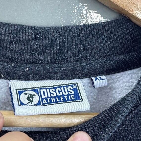 PICK!! Vintage 90's Discus Athletic Plain Crewneck PICK!! Vintage 90's Discus Athletic Plain Crewneck