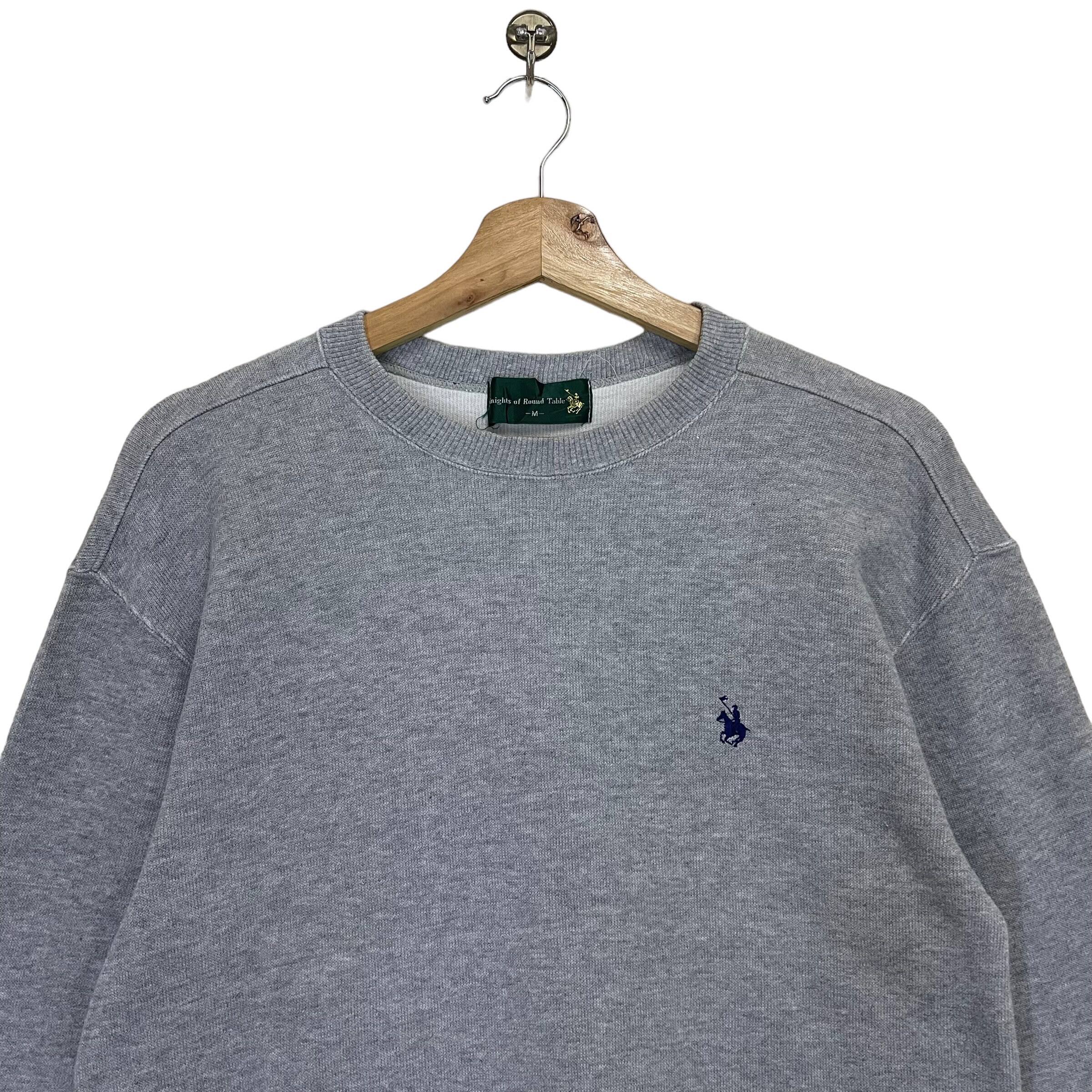 Pick!!vintage Knights of Round Table Small Logo Crewneck 