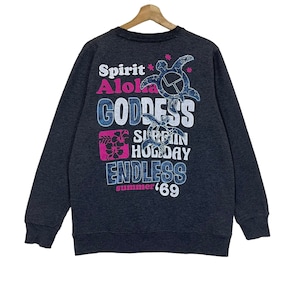 ¡ELIGE! ¡Excepcional! Sudadera de cuello redondo vintage Team Goddess Surf Suéter Team Goddess Sudadera de cuello redondo con logo grande Team Goddess talla M