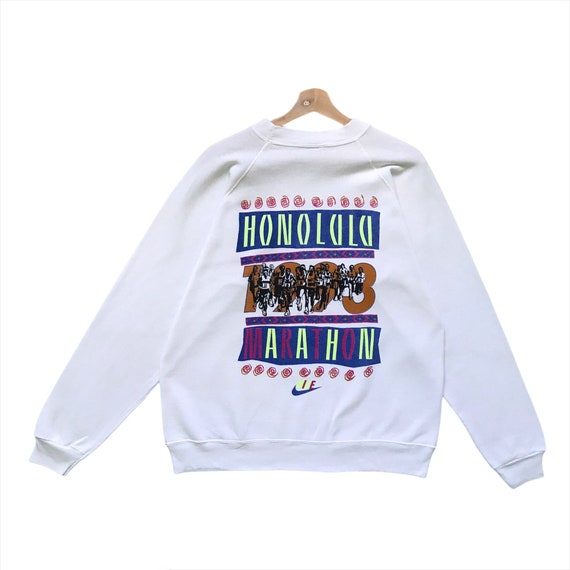 Pick!! Vintage 90s Nike Honolulu Marathon Crewneck