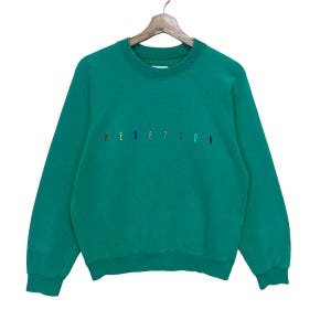 Pickk!! Vintage 90’s Benetton Crewneck Sweatshirt Benetton Sweater Benetton Embroidered Spellout Logo Multicolour Crewneck Sweatshirt Size S