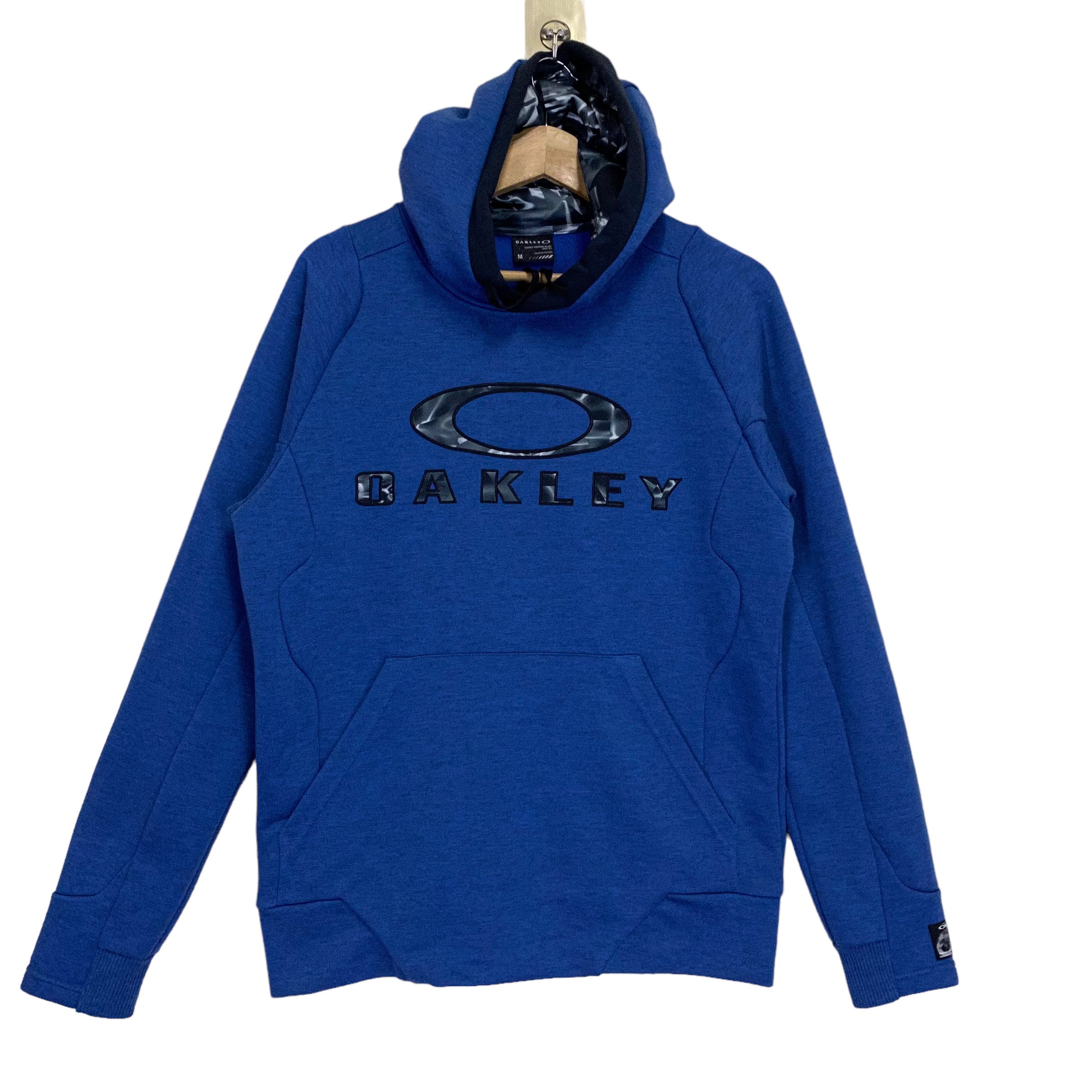 PICK Oakley Big Logo Hoodies Oakley Sweater Oakley Big Logo Embroidered Pullover Hoodies Size M Etsy
