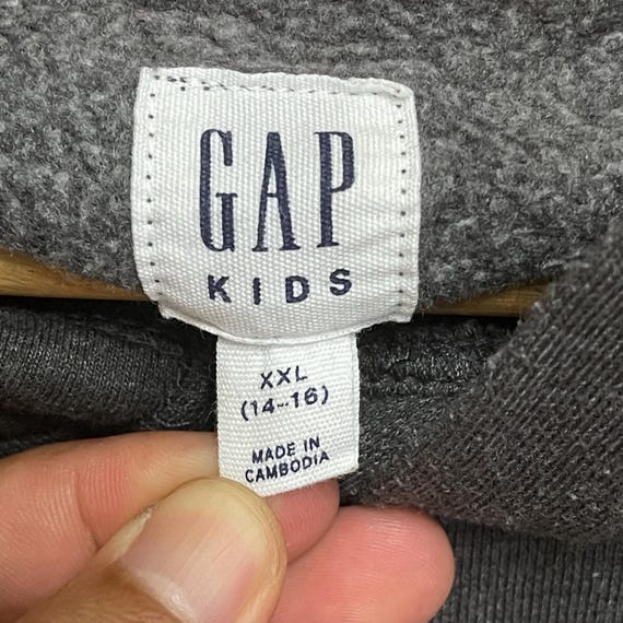 Gilet à capuche logo GAP noir/Gris taille S très bon etat : Achat occasion | Cardigans et gilets (homme) Gap Noir Très bon état