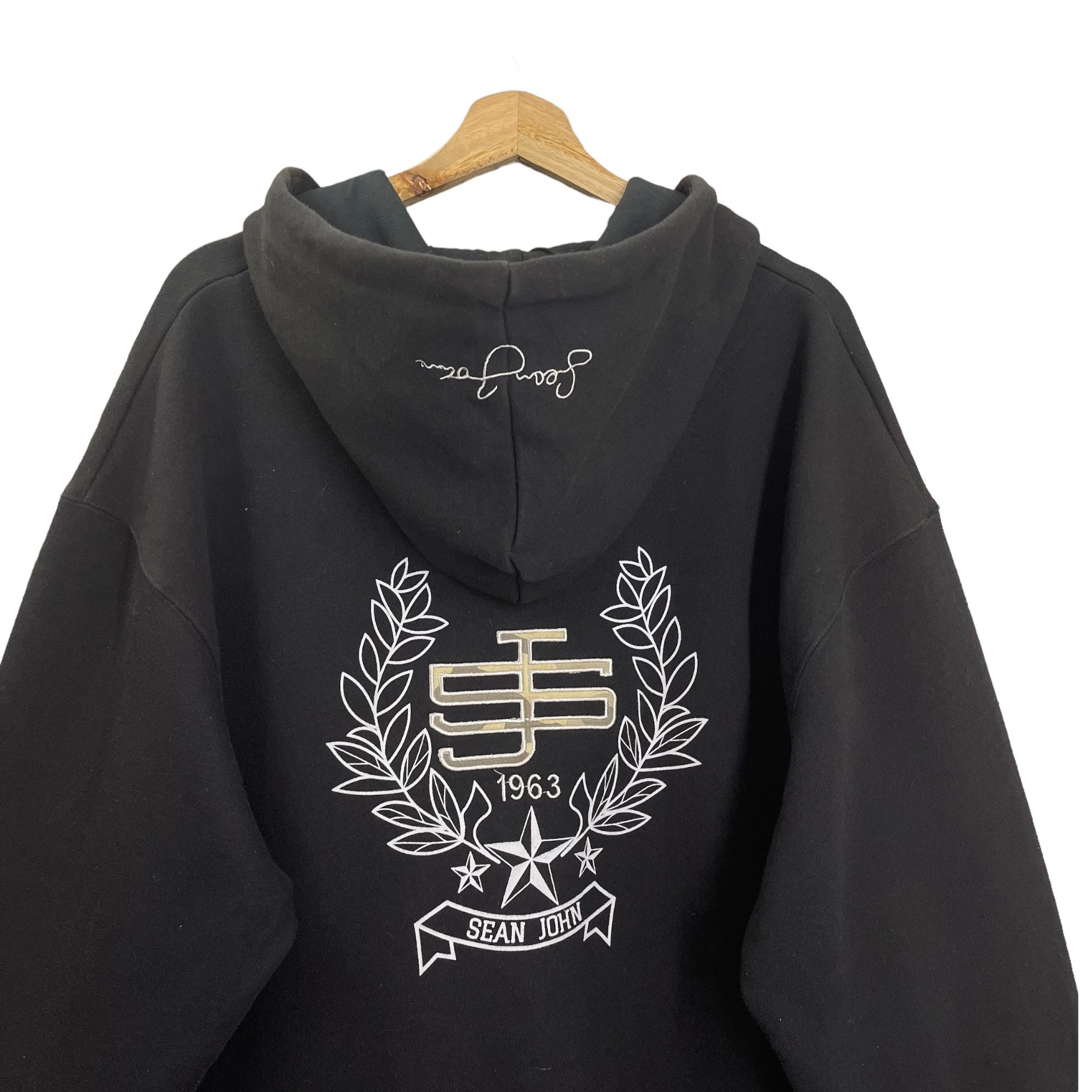 Sean John Zip Up Hoodie ナス紺 良デザイン Sean John Zip Up Hoodie ナス紺 良デザイン