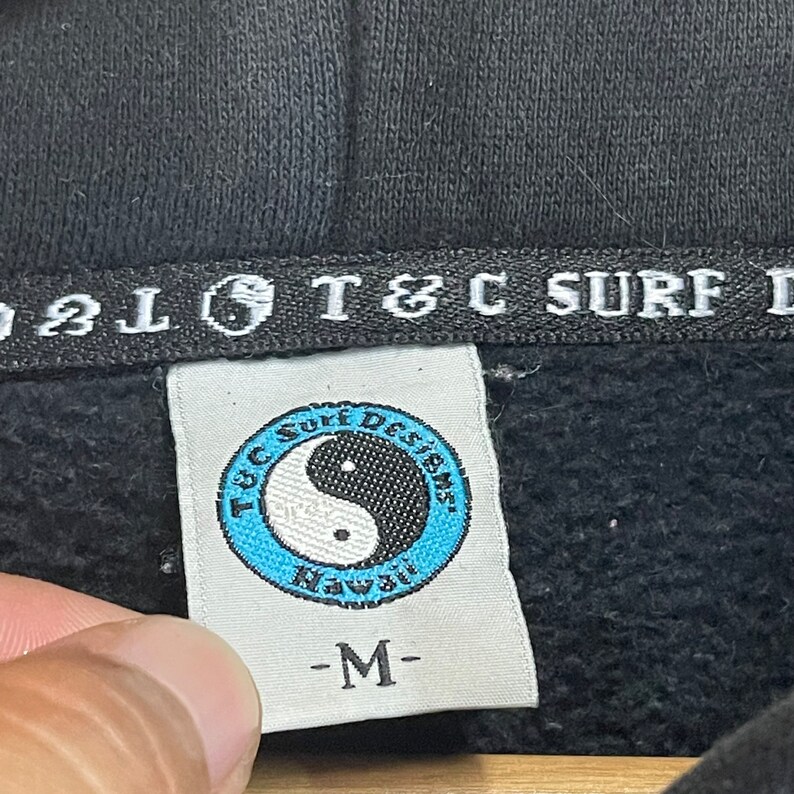 PICK!! Vintage TnC Hawaii Pearl City Surf Big Logo Pullover Hoodies TnC Sweater TnC Big Logo Spellout Crewneck Hoodie Size M bild 10