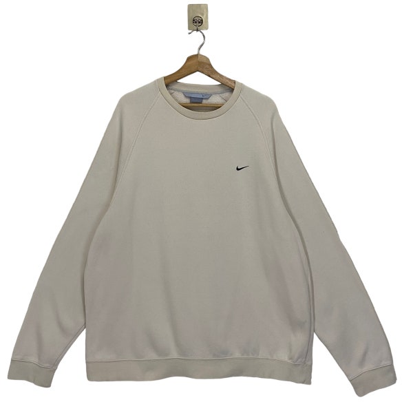 embroidered sweater nike