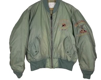 ¡Elige! Chaqueta bomber MA-1 de la Fuerza Aérea, vintage, años 90. Chaqueta de vuelo de la Fuerza Aérea, fabricada en EE. UU., talla M.