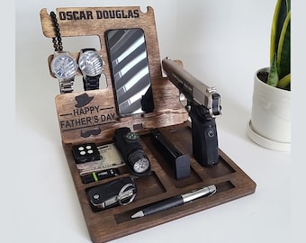 Personalized docking station, Perfect for birthday gift for best friend, Gift for men on fathers day, Cool gift for dad and fathers gift