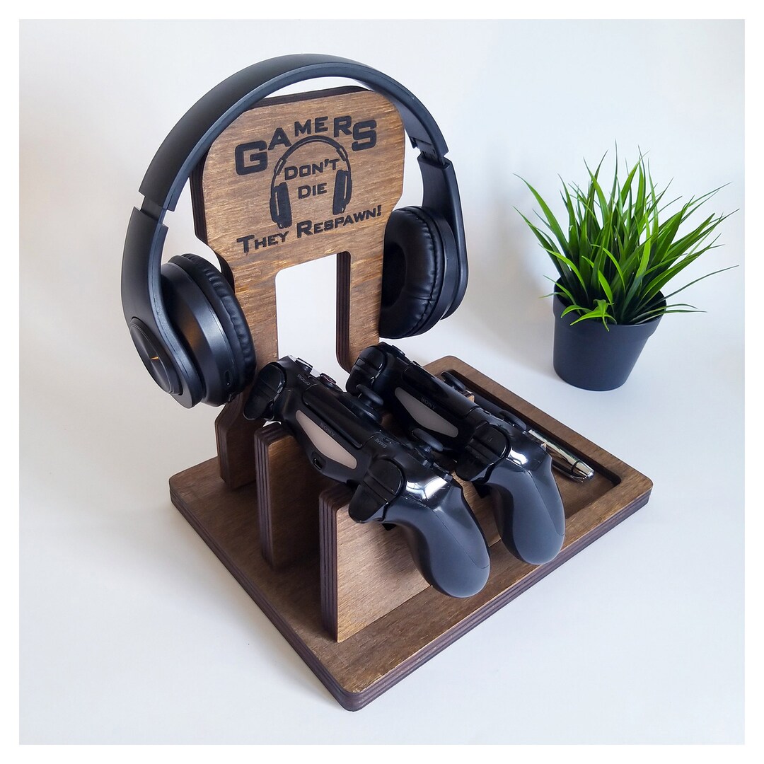 Personalized Wooden Xbox Controller and Headphone Stand, Gamer Room