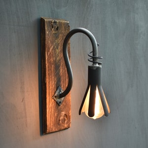 Lámpara de pared rústica, luz de madera y hierro forjado, aplique de pared de granja
