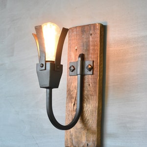 Rustic Wall Sconce,Cabin Rustic Wall Light,Wood and Wrought Iron Sconce,Farmhouse Lighting Fixtures
