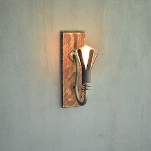 Aplique de pared rústico, lámpara de pared de madera y hierro forjado, lámpara de pared de estilo rústico