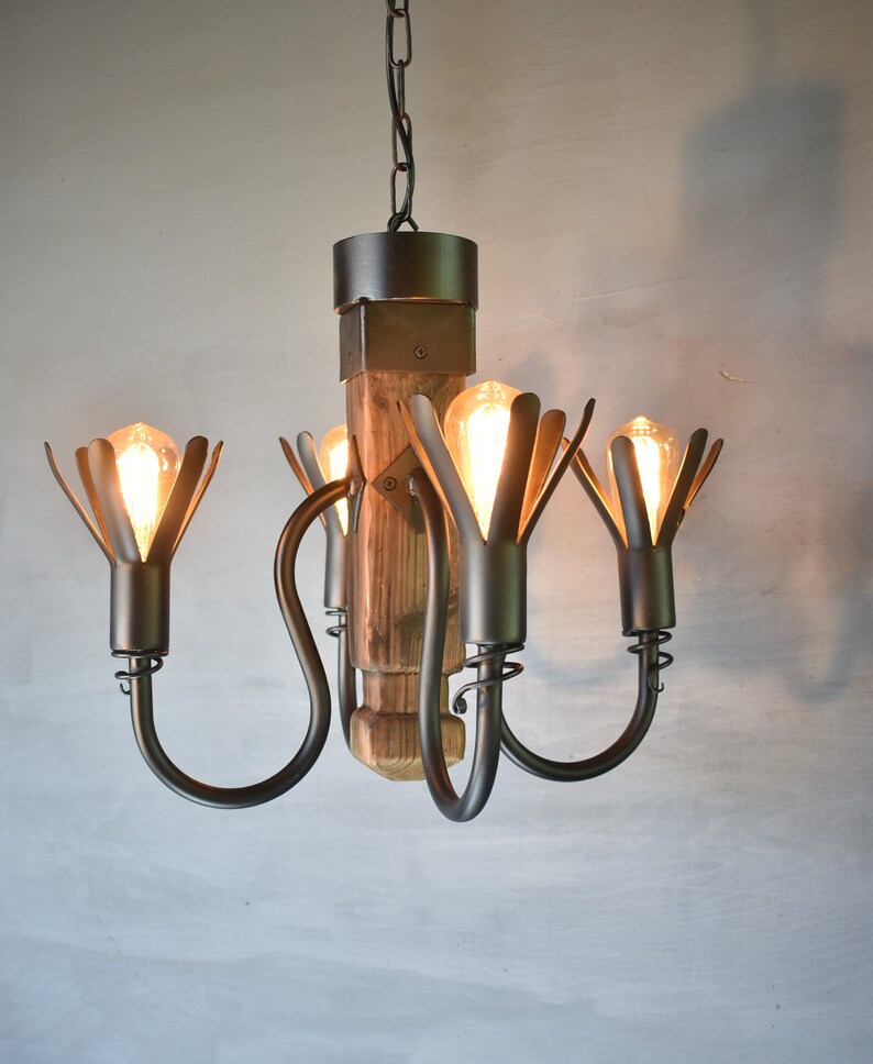 Rustic style forged chandelier for home decoration in rustic style
