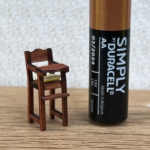 1:48 scale Quarter Scale Dolls house furniture, Childs Highchair, wooden with yellow cushion