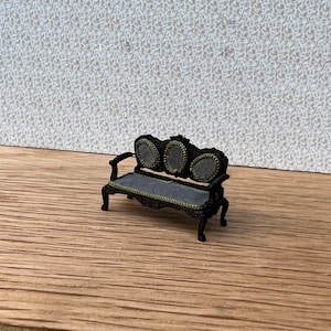 1:48 scale, Quarter Scale, 1/4 inch Dolls house furniture, Victorian Sofa, green silk fabric