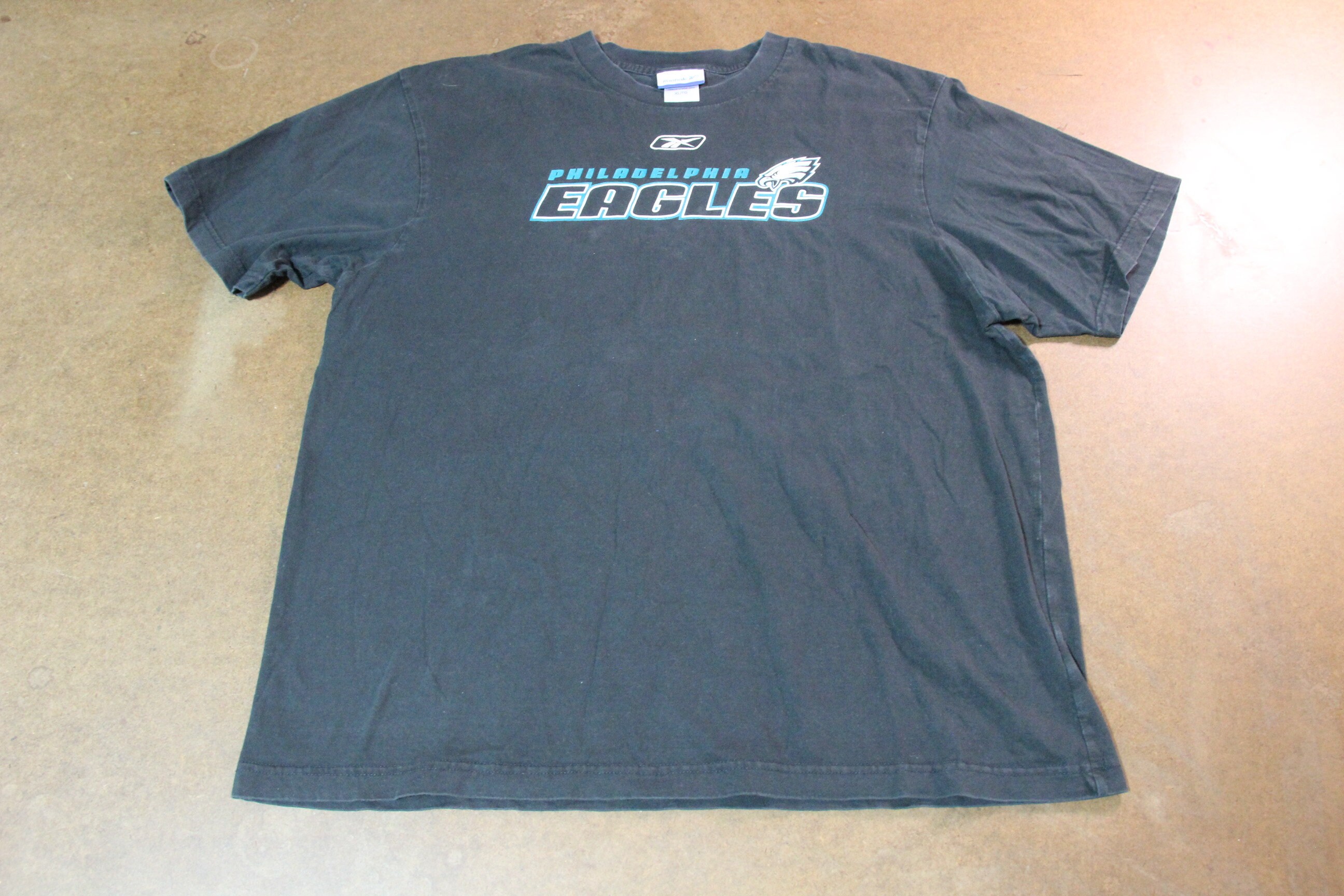Philadelphia Eagles Shirt Mens 2XL XXL Green NFL NFC East Logo Football