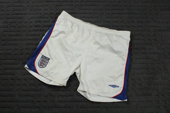 Umbro Shorts / 90s Vintage Soccer Art / Streetwear