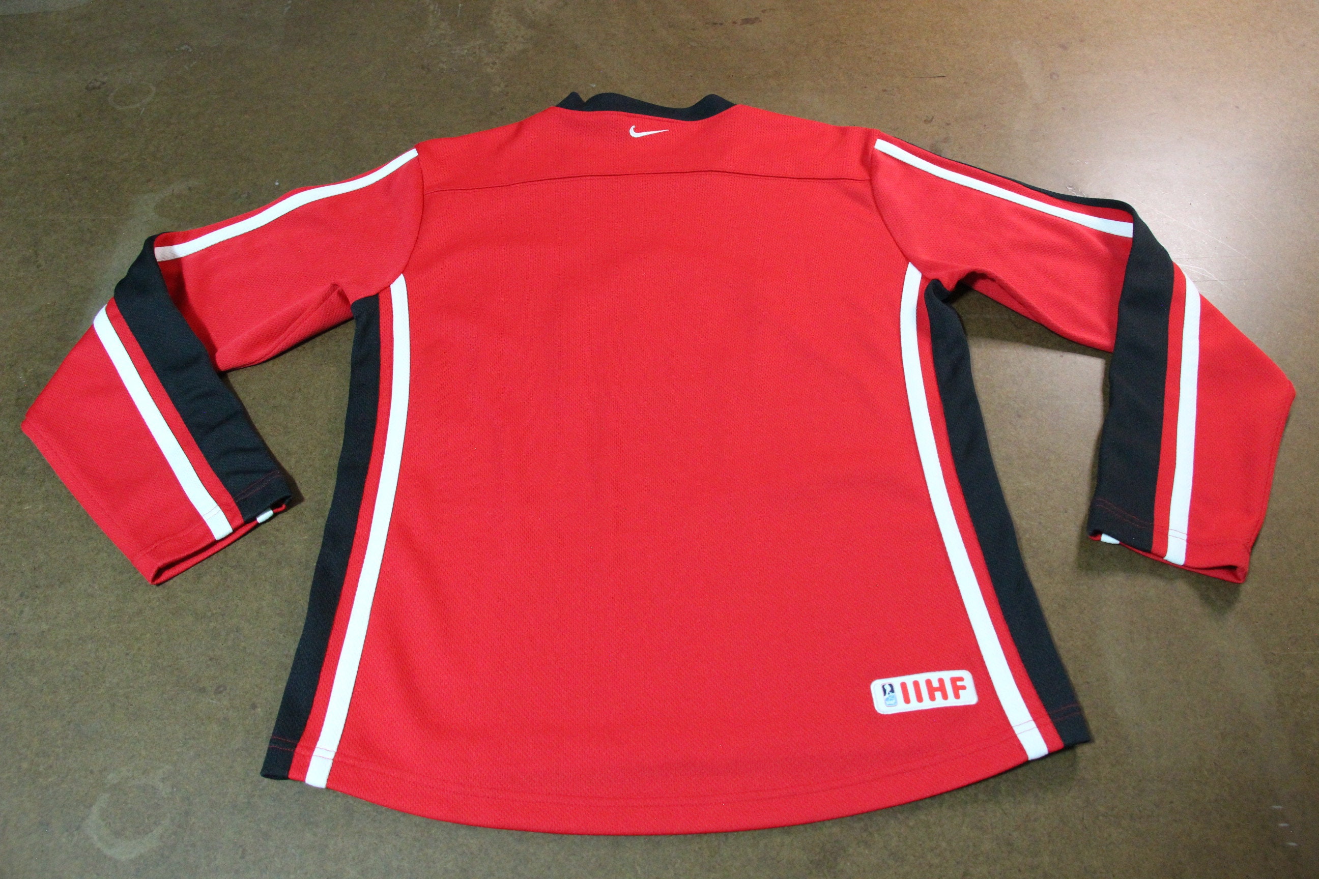 Vintage Canada Hockey Jersey Nike Sz.XS Red Classic Home Kit 90s