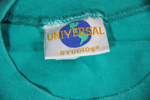 Vintage Universal Studio T-Shirt / 90s Graphic Tee - image 3