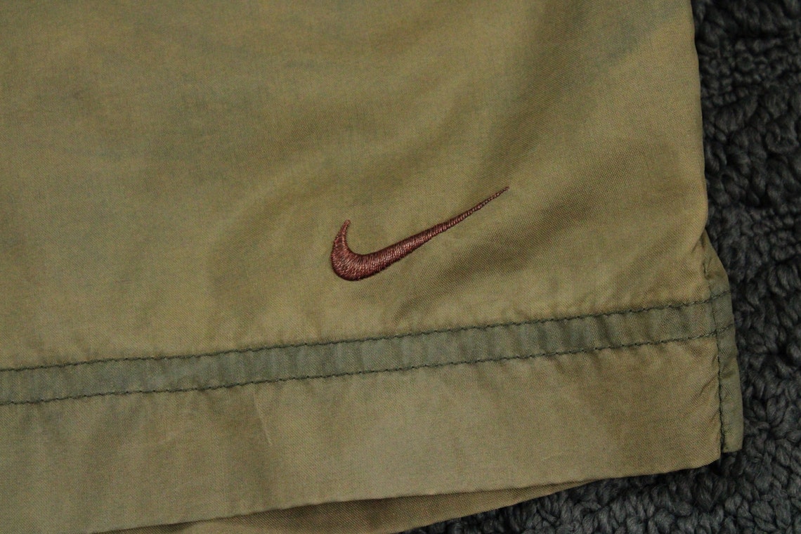 Nike Basketball Shorts / Athletic Shorts / 90s Streetwear | Etsy