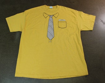 vintage Dwight Schrute The Office T-shirt/T-shirt promotionnel graphique série télévisée des années 2000