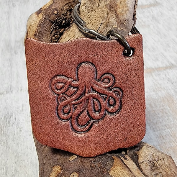 Genuine Leather Octopus Keychain, Cute Keychain, Hand Tooled and Hand Stamped Leather Key Chain, Marine Biology gift, New Driver Gift