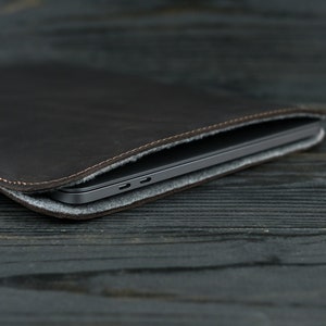 Leather Sleeve with Felt lining for Macbook Pro 14 2021 M1, Leather case for Macbook air 13 2020,Minimalist case Macbook Pro 16 m1 chip 2021
