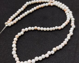 Cuentas de coral japonés blanco y rosa de 4 mm: cuentas redondas con piedras preciosas AAA, tira de 40,6 cm