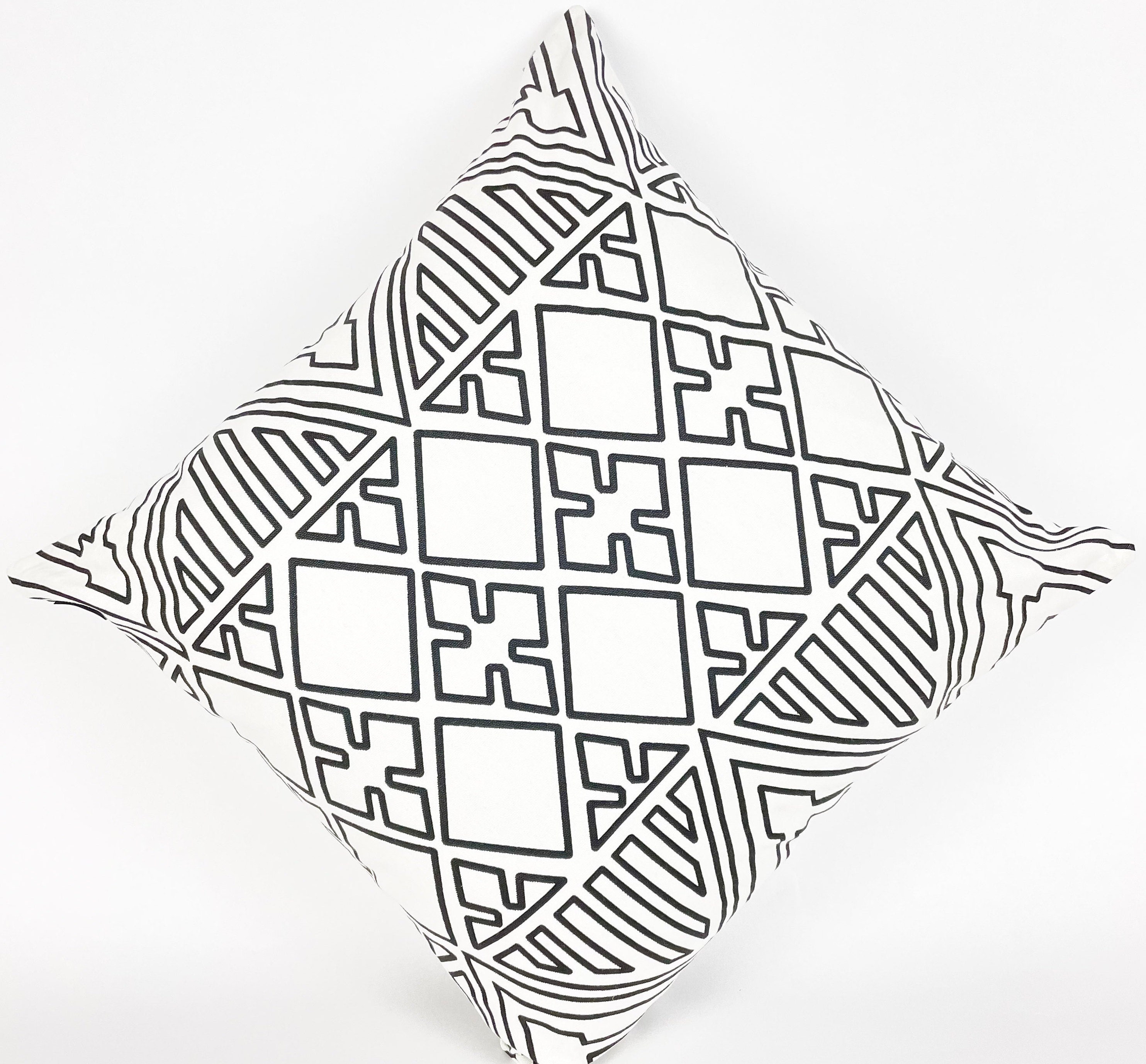 Black Geometric Throw Pillow Cover Only Black / White Etsy.de