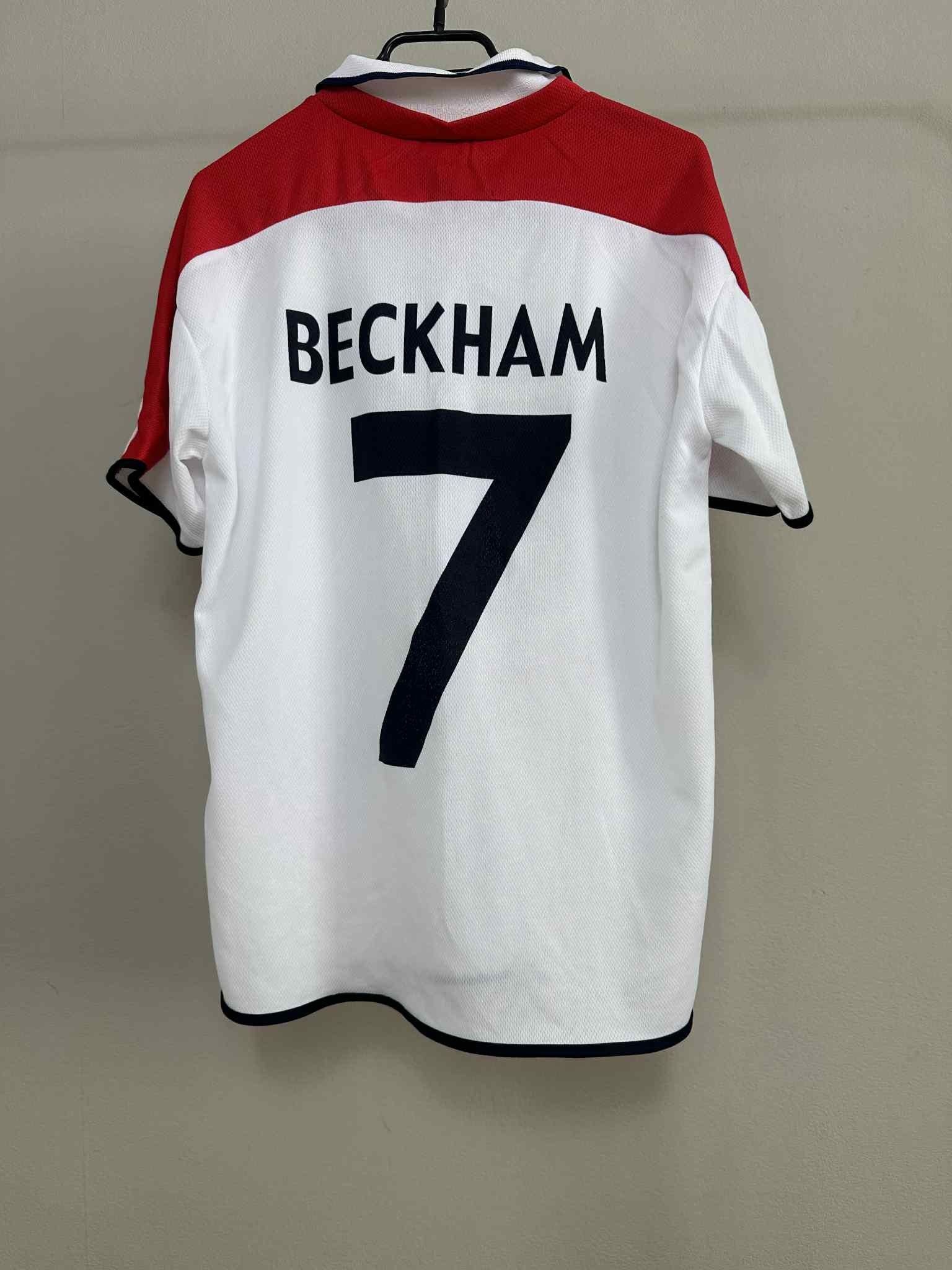 Le fiasco du nouveau maillot de l'Angleterre contre le Brésil