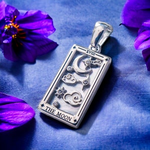 The TAROT Collection silver Stone minimal edition The Moon