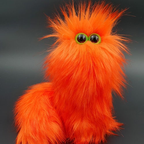 MASCOTTE CHATONS EN PELUCHE, jouets monstres, monstres faits à la main, mascottes en peluche faites à la main, chat monstre, mascotte de chat, chat en peluche, chat monstre