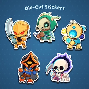 Pode incluir: Um conjunto de três recipientes de cerâmica com tampas, com um esmalte branco salpicado e um design minimalista. Os recipientes são de tamanhos variados, ideais para a cozinha. O maior mede cerca de 20 cm de altura.