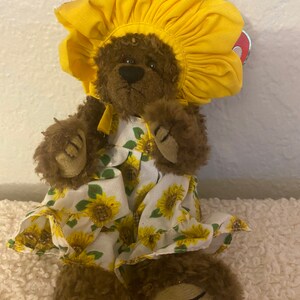 Vintage TY Beanie Babies “Savannah”