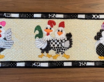 Cackling Hens Table Runner Pattern